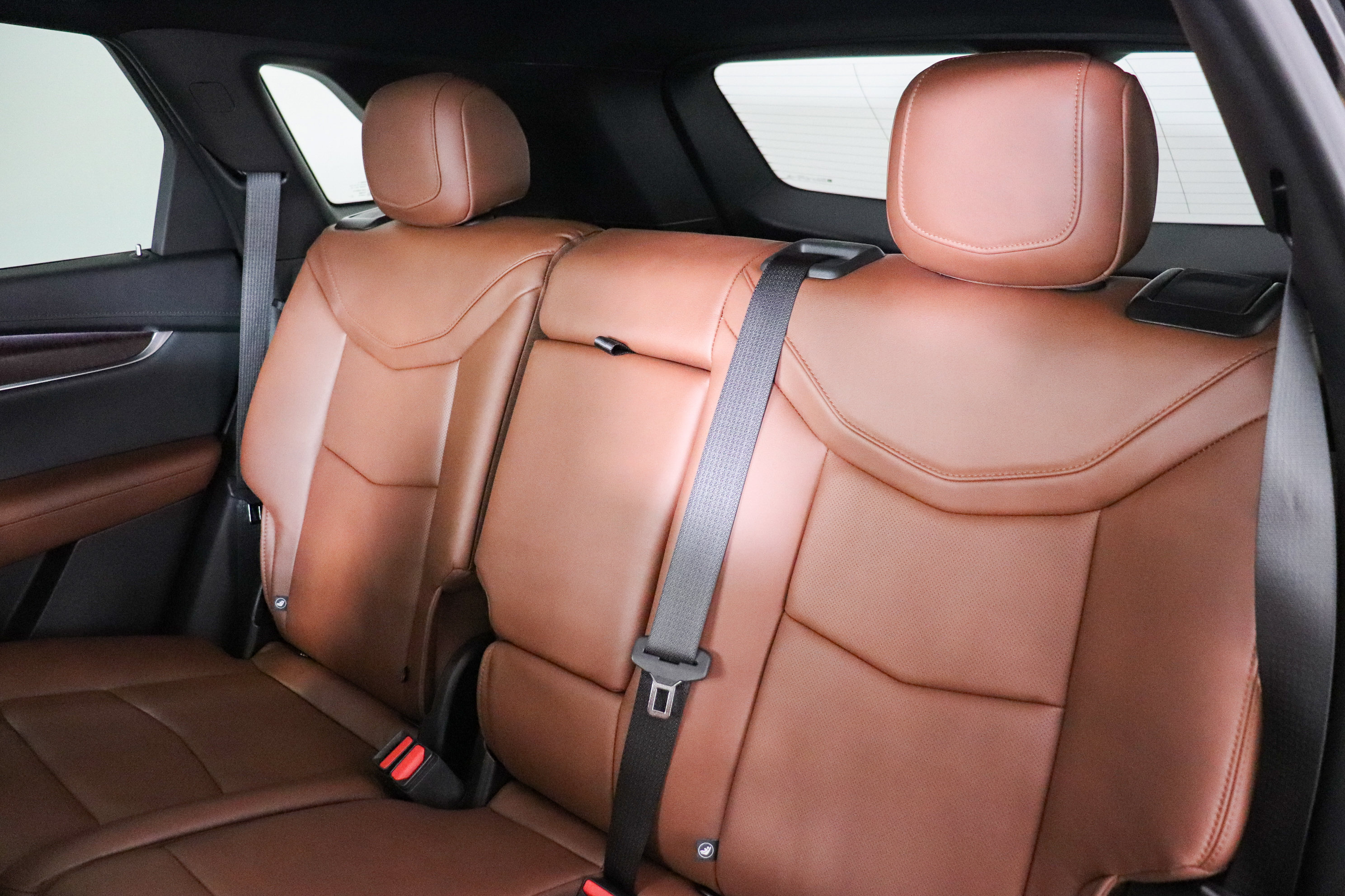 Used 2023 Cadillac XT5 Premium Luxury w/ LPO, Floor Liner Package AWD/4WD image 22