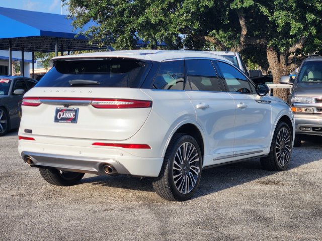 Used 2022 Lincoln Corsair AWD w/ Equipment Group 101A image 7