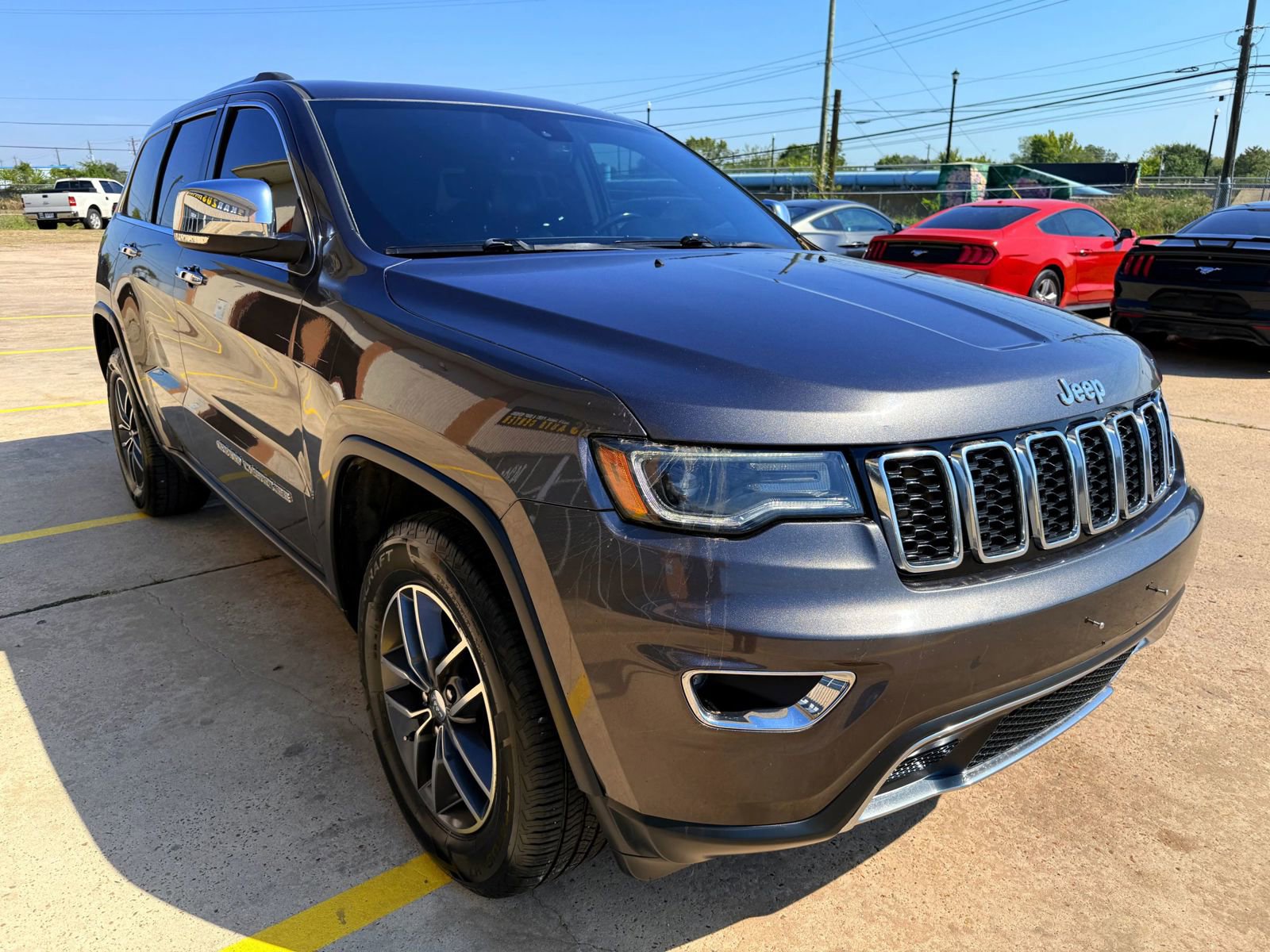 Used 2018 Jeep Grand Cherokee Limited w/ Luxury Group II image 5