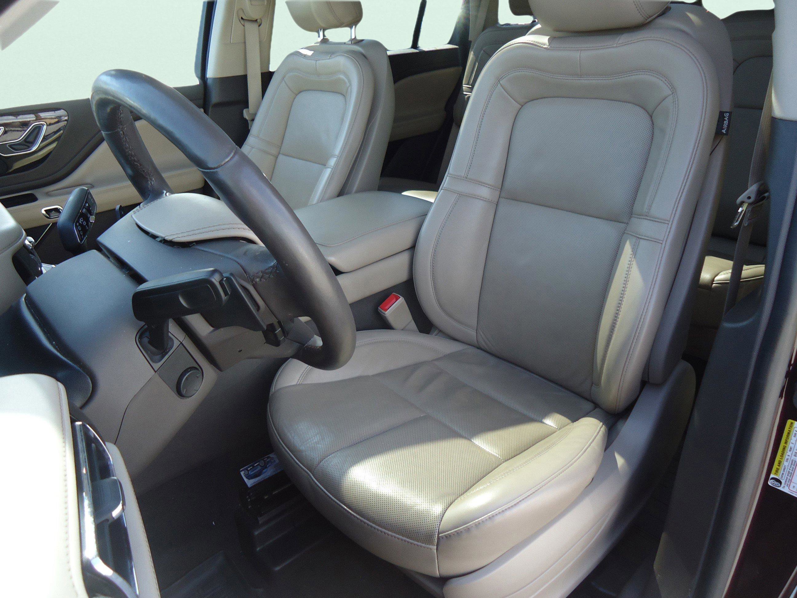 Used 2021 Lincoln Aviator Grand Touring w/ Equipment Group 301A image 25