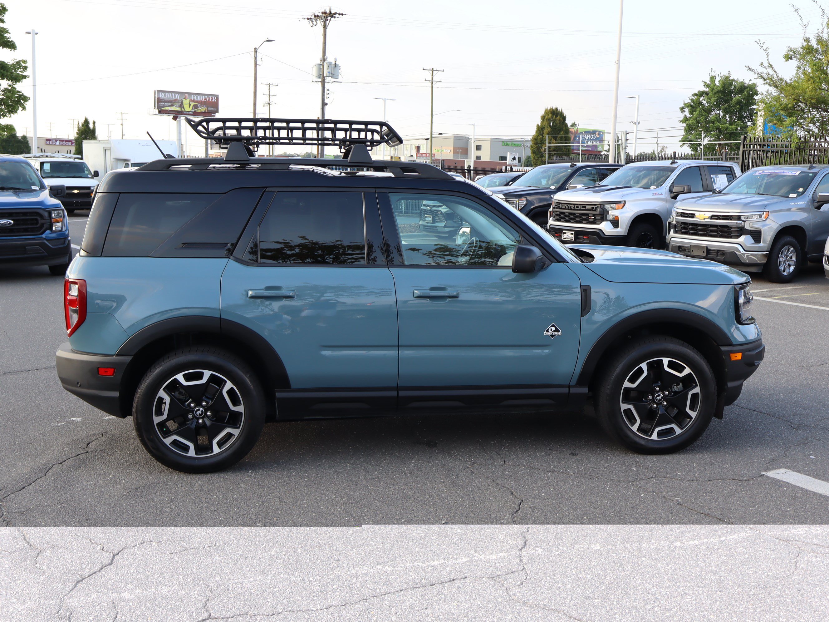 Used 2023 Ford Bronco Sport Outer Banks w/ Tech Package AWD/4WD image 22