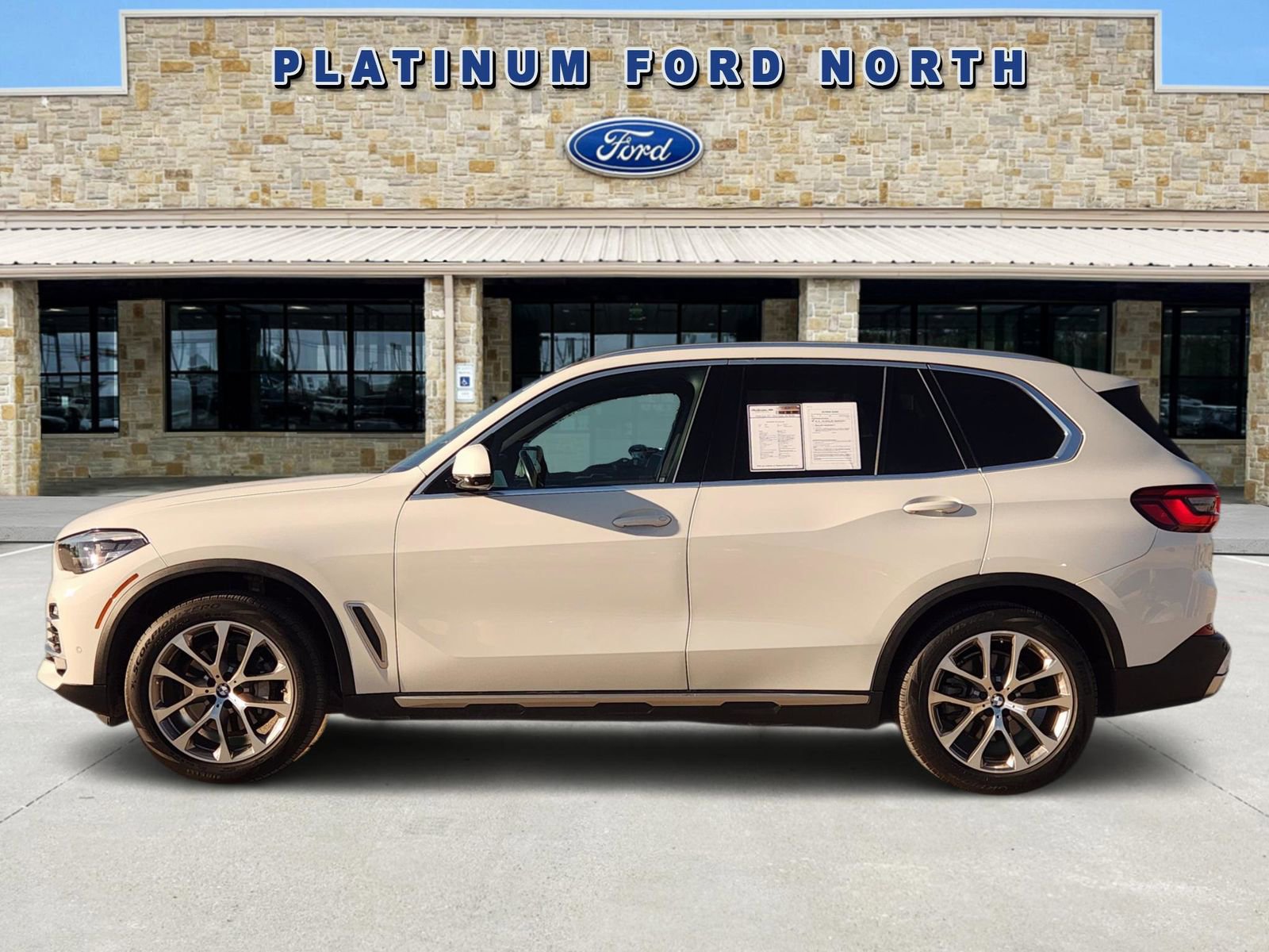 Used 2019 BMW X5 xDrive40i w/ Convenience Package image 3