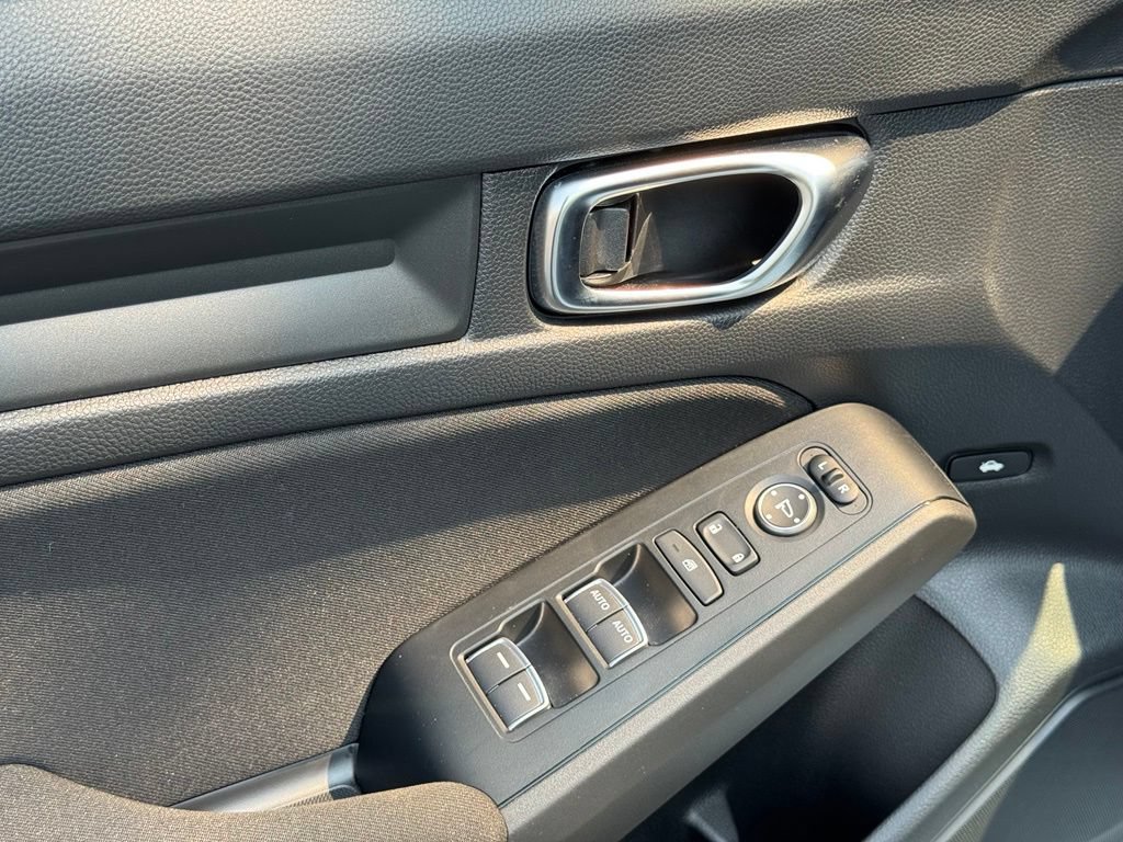 Used 2023 Honda Civic Sport image 7