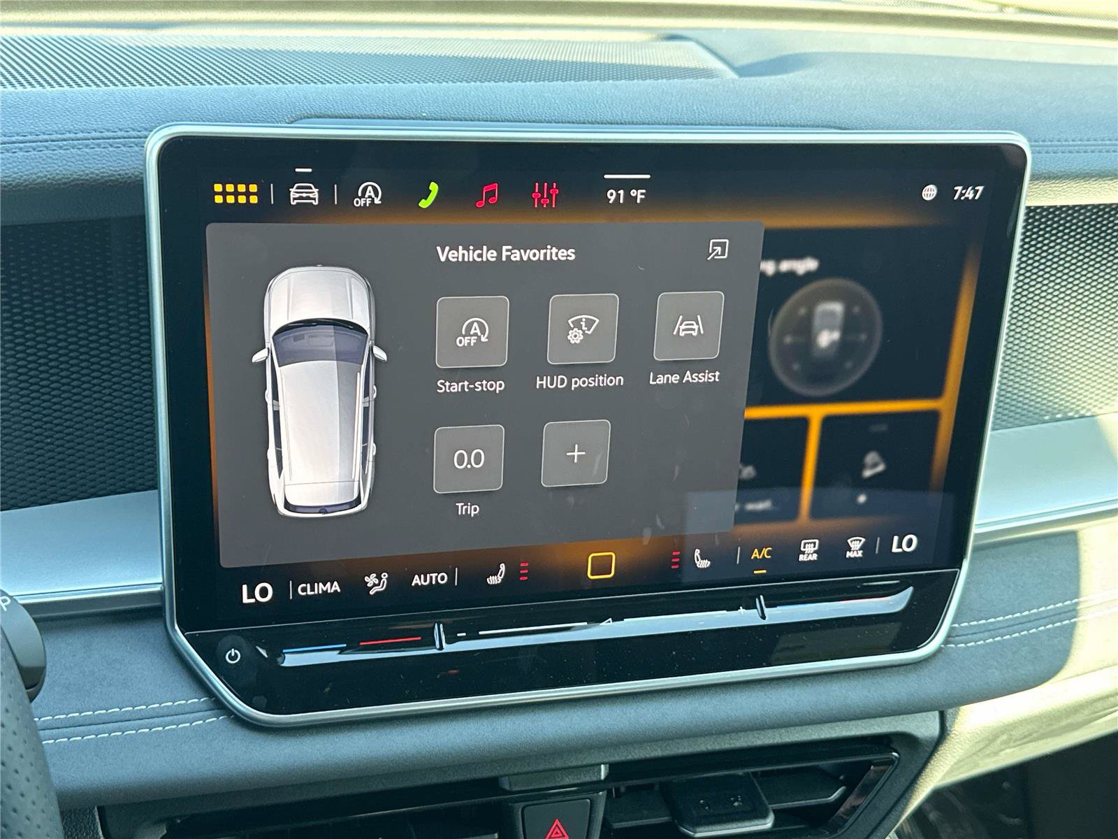 New 2026 Volkswagen Tiguan SE R-Line AWD/4WD image 22