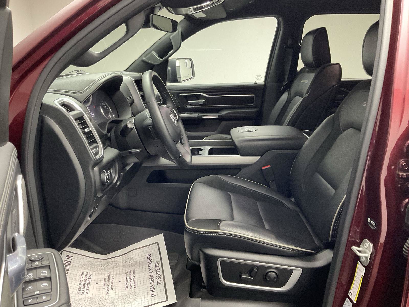 Used 2023 RAM 1500 Laramie AWD/4WD image 12
