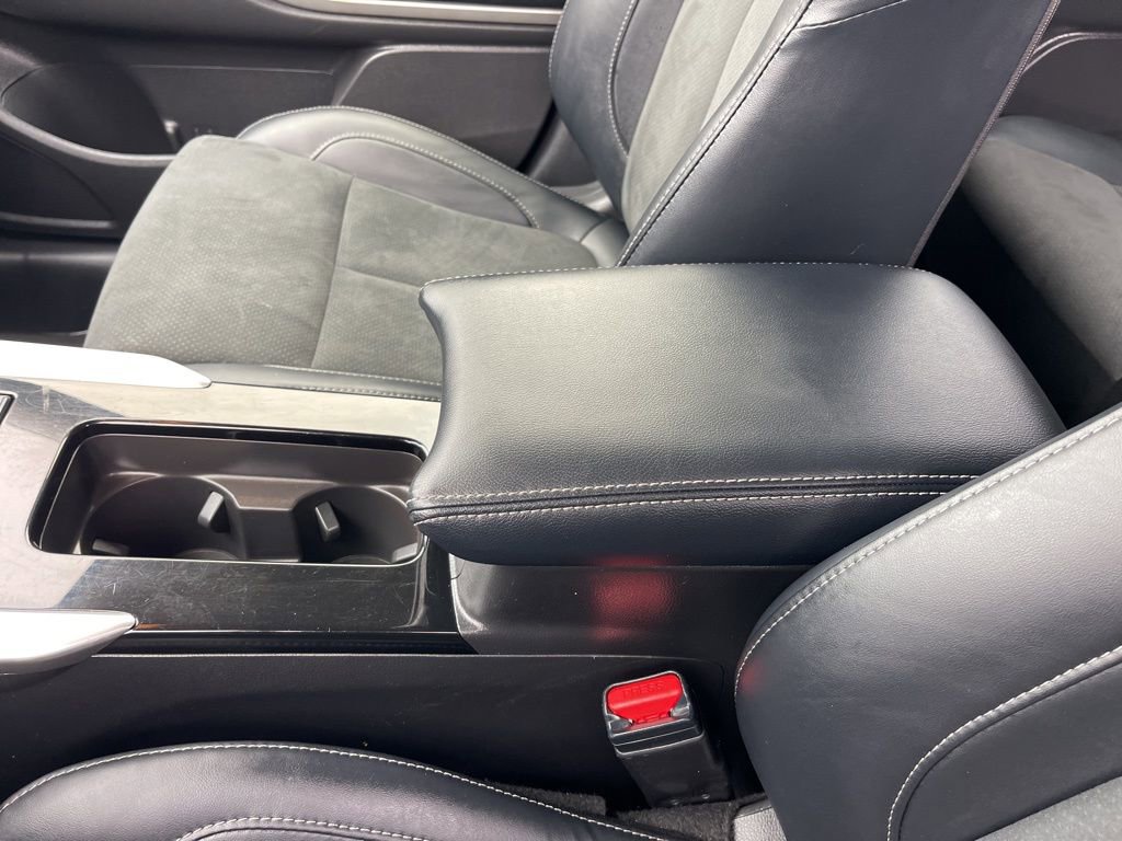 Used 2025 Mitsubishi Eclipse Cross SE AWD/4WD image 14