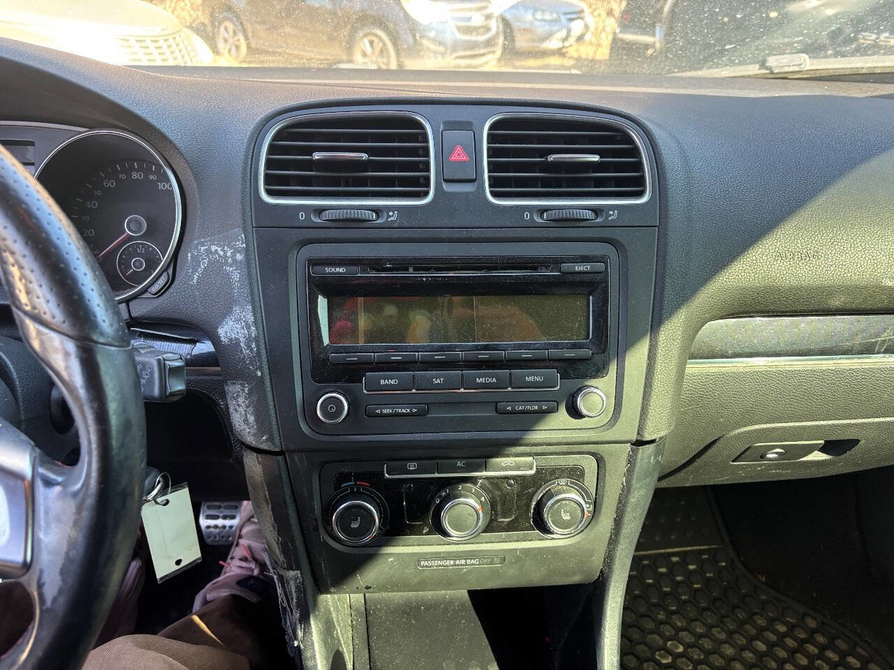 Used 2012 Volkswagen Golf 2-Door image 15