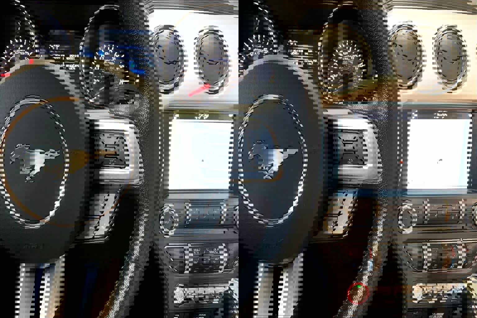 Used 2017 Ford Mustang Premium image 24