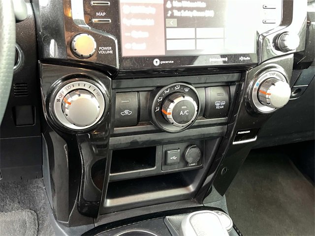 Used 2024 Toyota 4Runner TRD Off-Road image 31