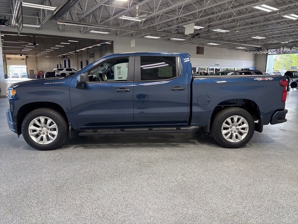 Used 2022 Chevrolet Silverado 1500 Custom AWD/4WD image 4