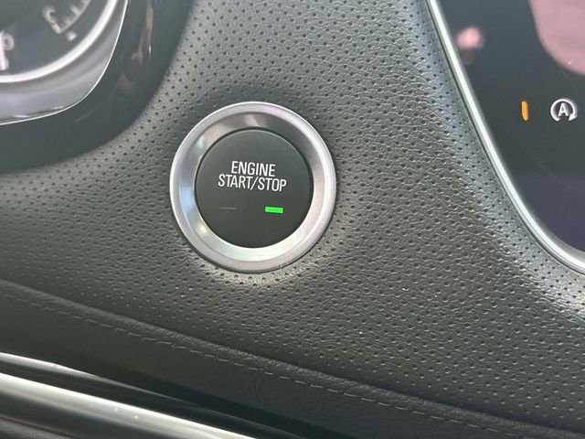 Certified 2025 Cadillac XT6 Luxury image 27