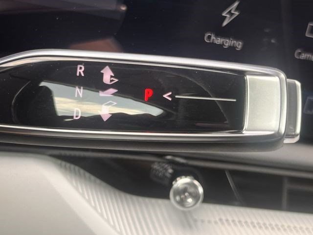 New 2027 Cadillac Optiq Premium Luxury AWD/4WD image 17