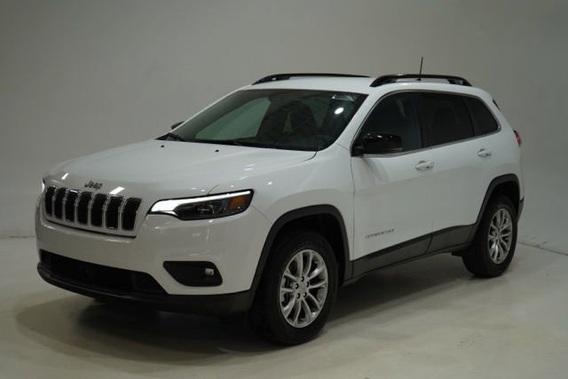Used 2022 Jeep Cherokee Latitude Lux image 3