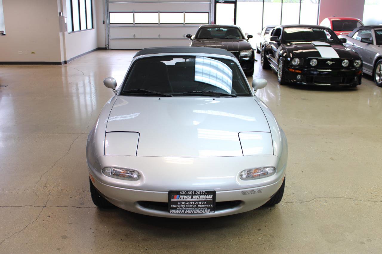 Used 1991 MAZDA MX-5 Miata RWD image 9