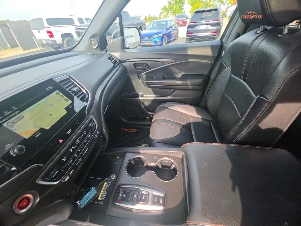 Used 2024 Honda Passport TrailSport image 25