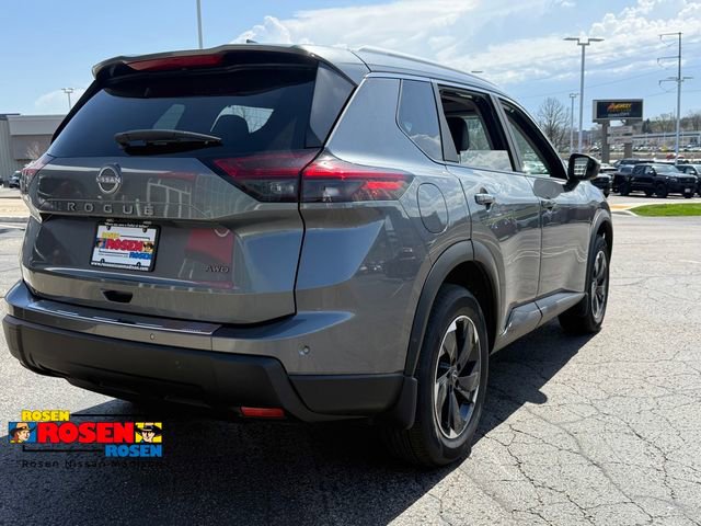 Used 2026 Nissan Rogue SV w/ SV Premium Package AWD/4WD image 3