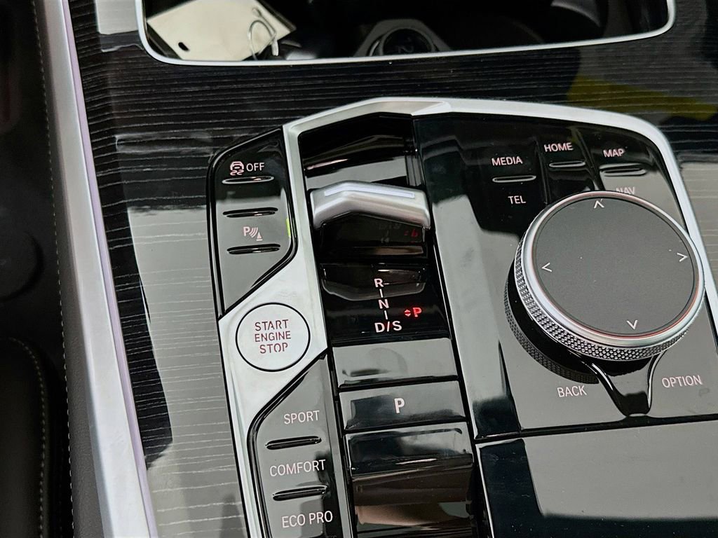 New 2026 BMW X5 xDrive40i w/ M Sport Package image 22