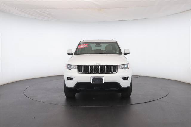 Certified 2022 Jeep Grand Cherokee Laredo E AWD/4WD image 34