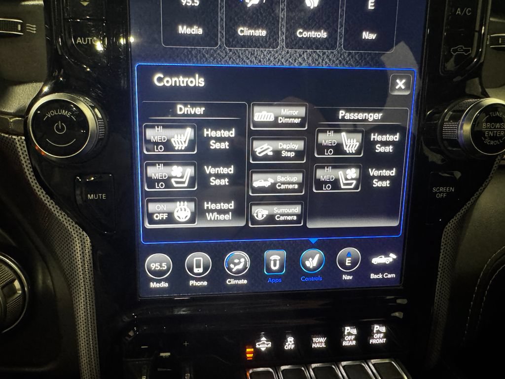 Used 2020 RAM 1500 Limited AWD/4WD image 37