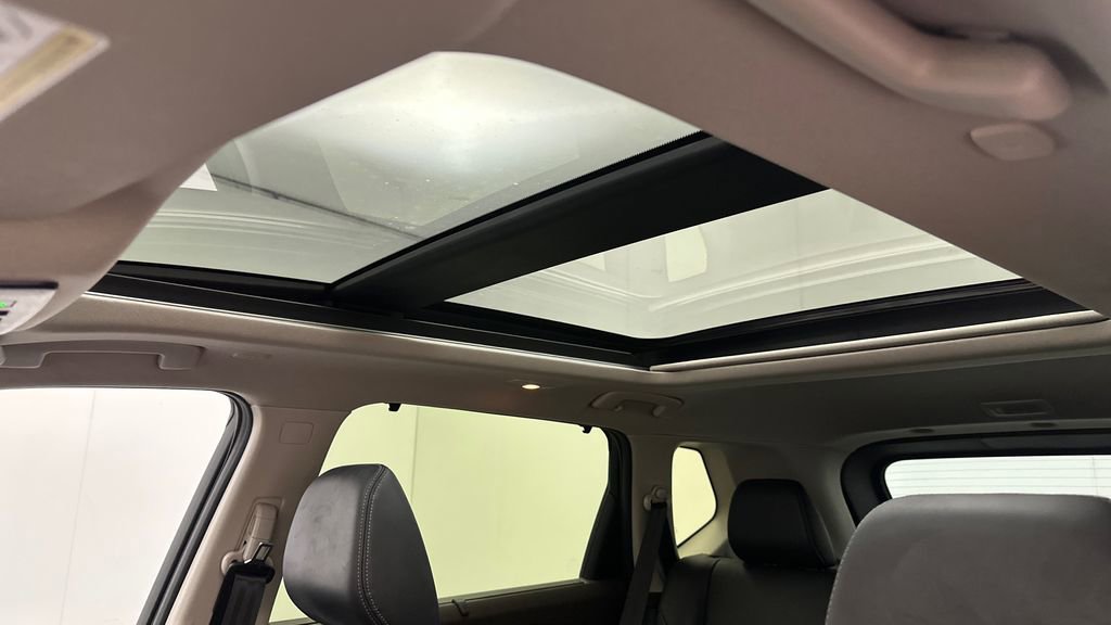 Certified 2023 Nissan Rogue SV w/ SV Premium B Package image 15