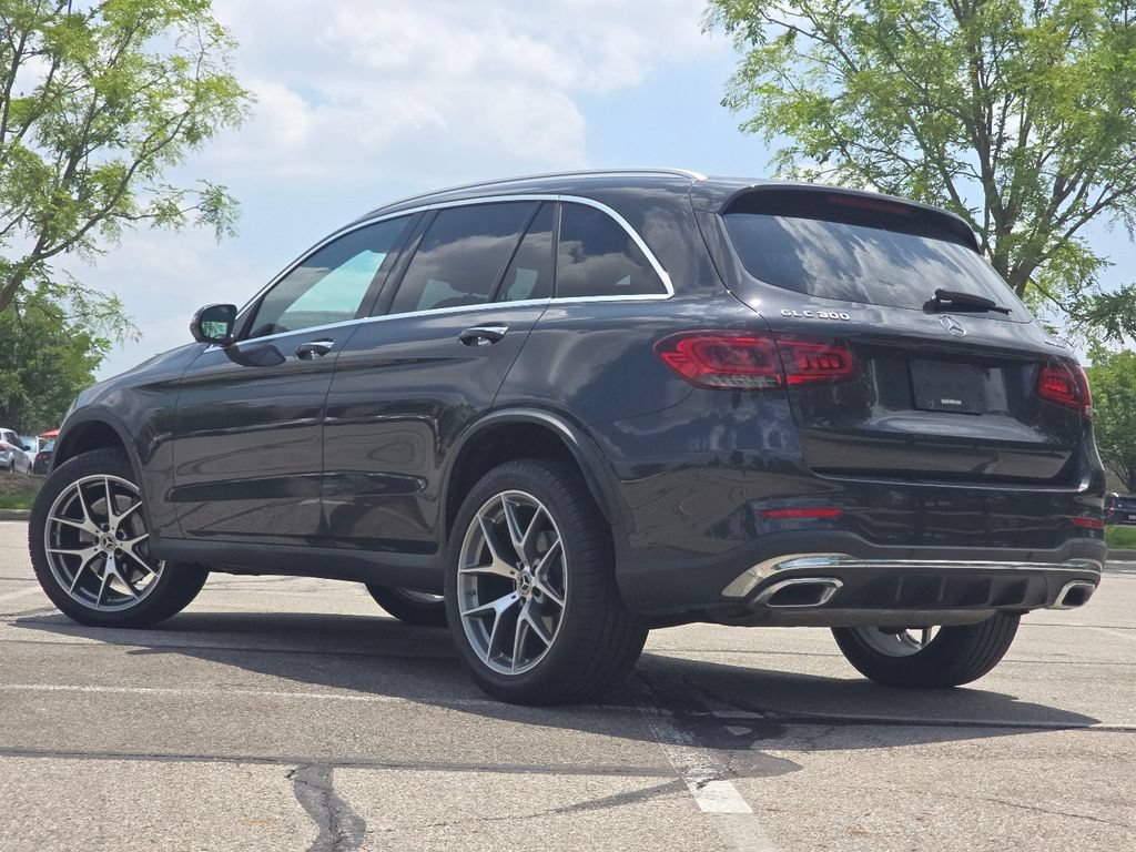 Used 2022 Mercedes-Benz GLC 300 4MATIC image 16