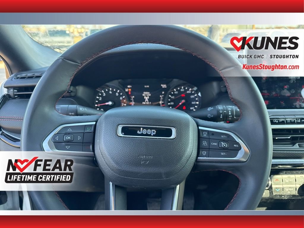 Used 2024 Jeep Compass Trailhawk image 27