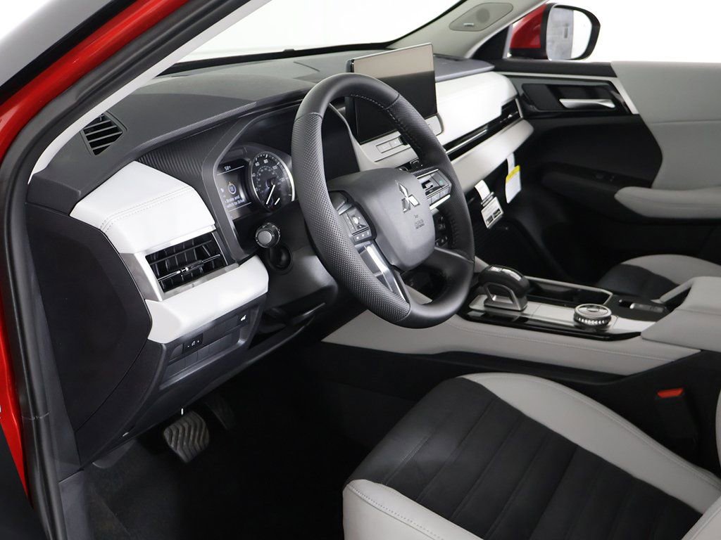 New 2025 Mitsubishi Outlander SE AWD/4WD image 26