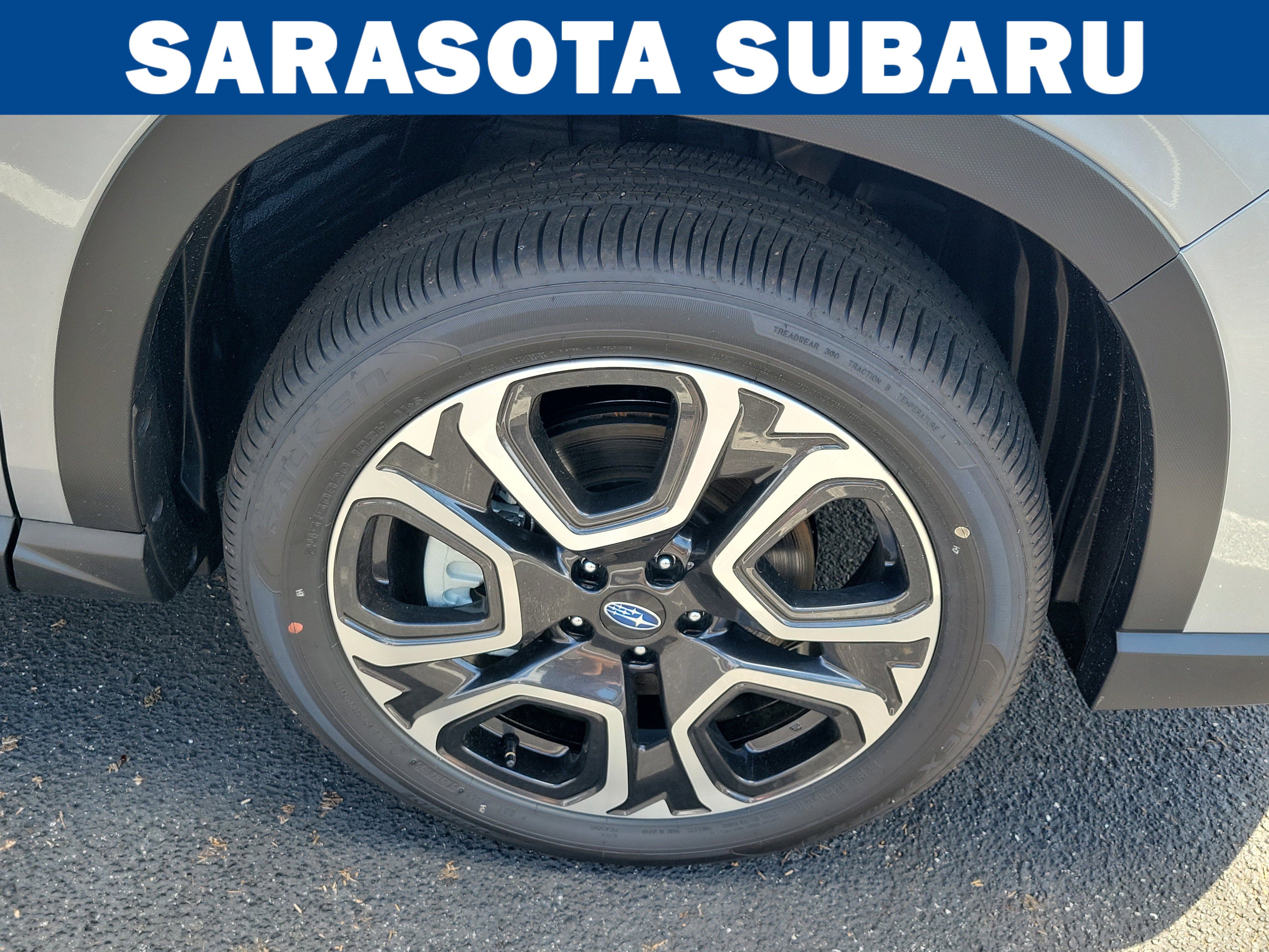 New 2026 Subaru Ascent Limited AWD/4WD image 8