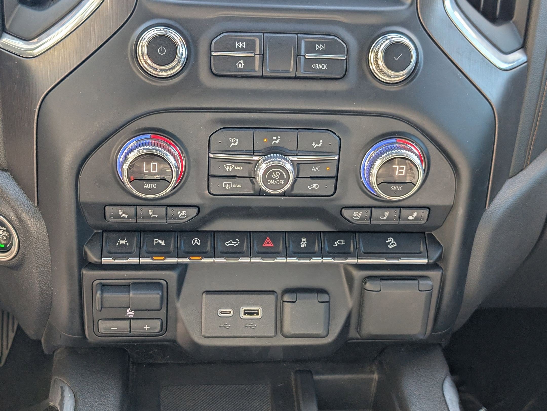 Used 2021 GMC Sierra 1500 AT4 w/ Technology Package image 20