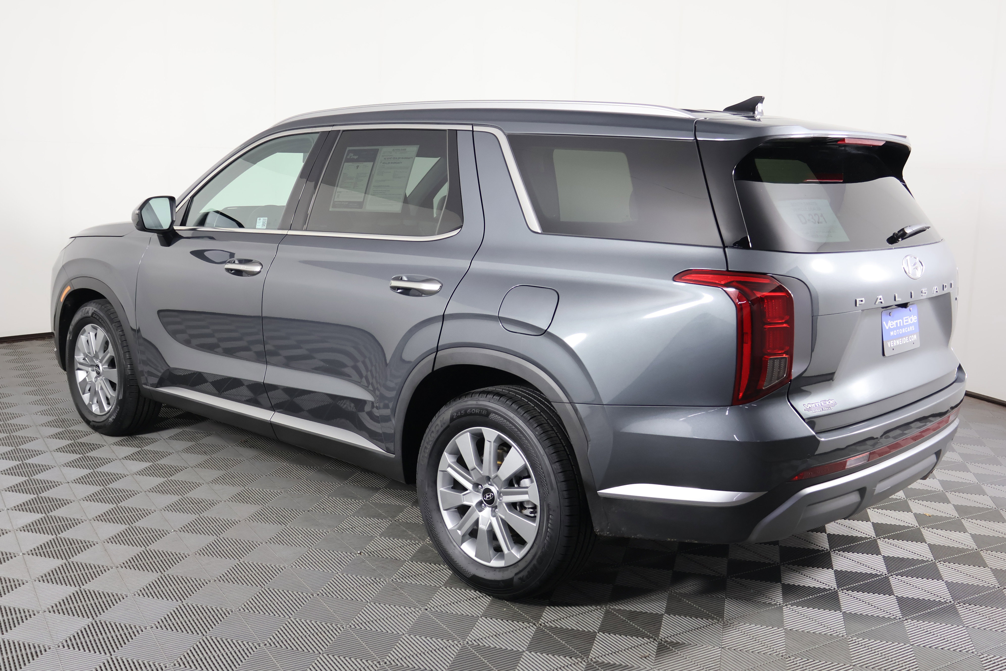 Used 2025 Hyundai Palisade SEL image 8