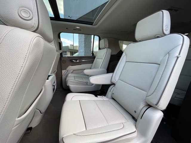 Used 2022 GMC Yukon XL Denali w/ Max Trailering Package AWD/4WD image 27