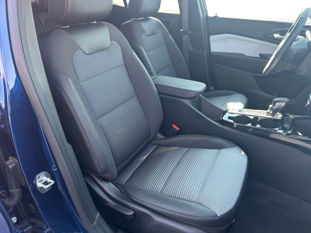 Used 2024 Chevrolet Trax LT w/ Driver Confidence Package image 15