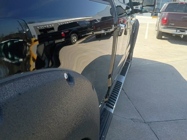 Used 2019 Ford F250 Lariat w/ Chrome Package image 7