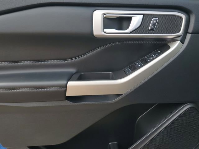 Certified 2023 Ford Explorer XLT w/ Equipment Group 202A image 26