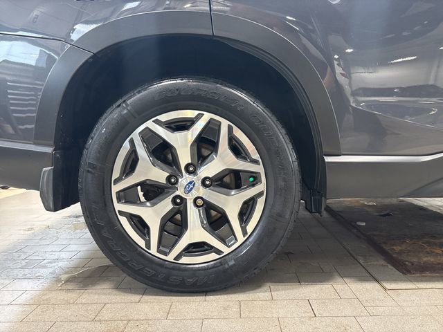 Used 2020 Subaru Forester Premium image 13