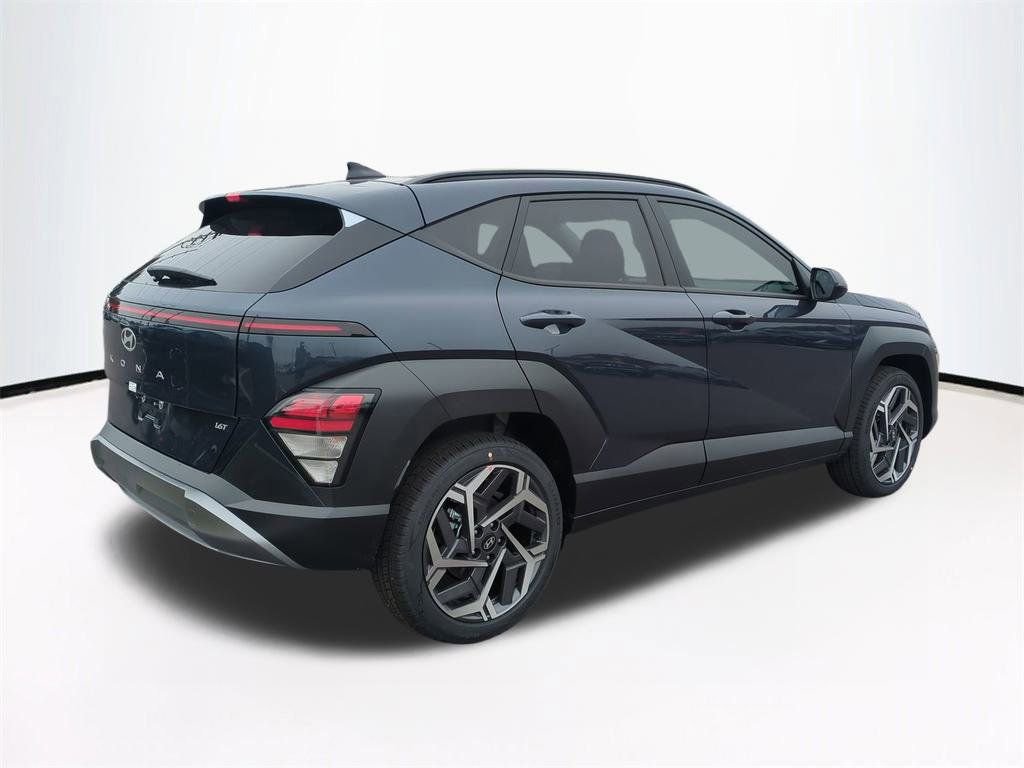 New 2026 Hyundai Kona SEL Premium image 5