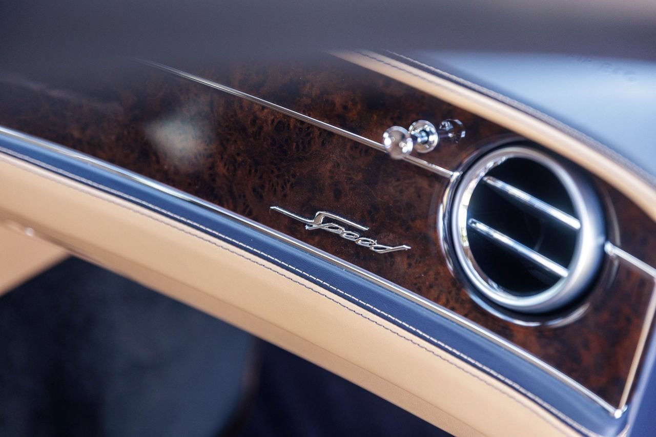 Certified 2023 Bentley Flying Spur W12 AWD/4WD image 60