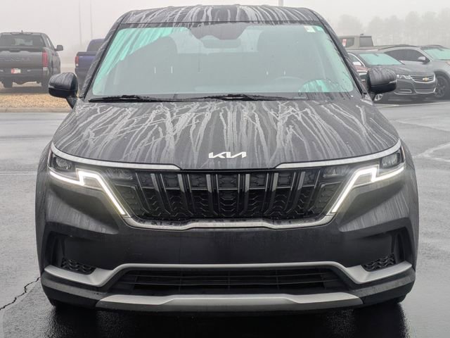 Used 2023 Kia Carnival LX image 9