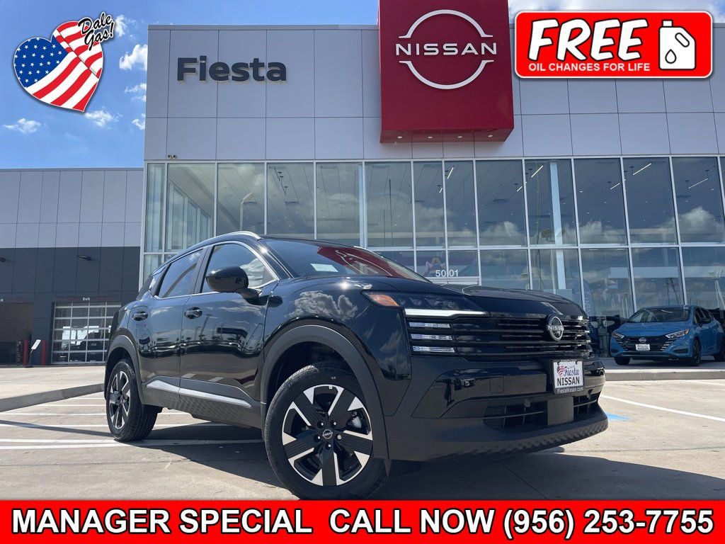 New 2025 Nissan Kicks SV w/ SV Premium Package