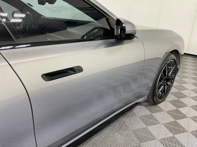 Certified 2023 BMW 760i xDrive AWD/4WD image 7