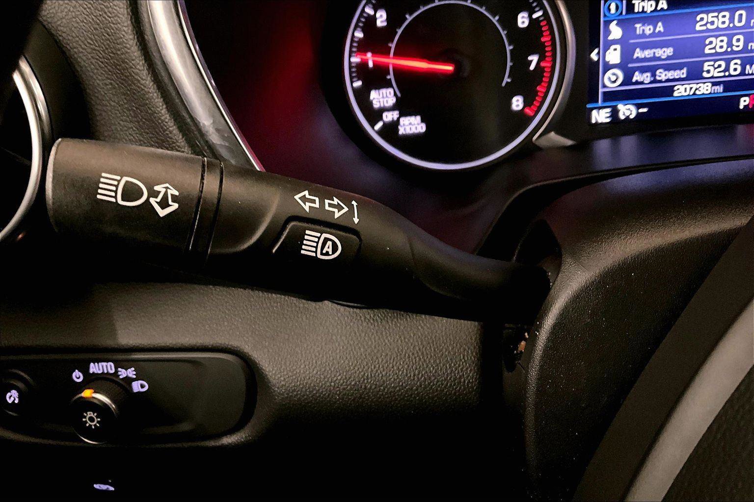 Used 2022 Chevrolet Blazer LT image 30