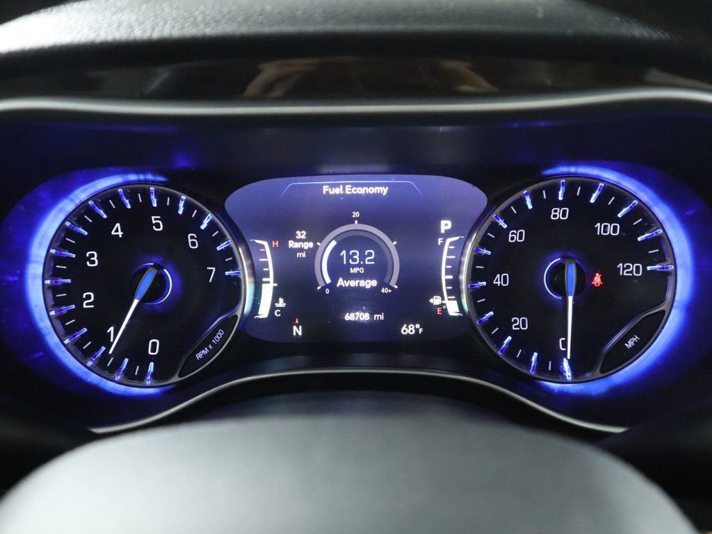 Used 2022 Chrysler Pacifica Pinnacle image 32