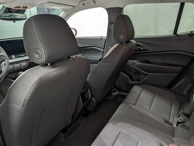 New 2026 Chevrolet Trax LS w/ LS Convenience Package FWD image 12