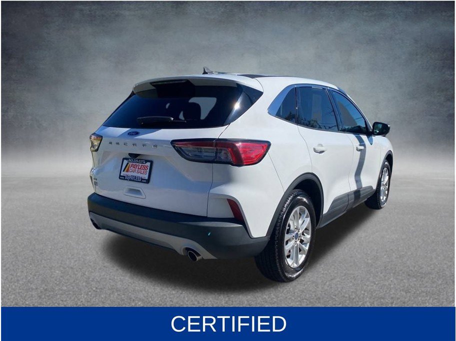 Used 2022 Ford Escape SE image 6