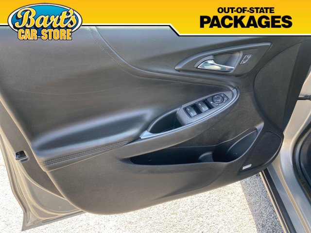 Used 2017 Chevrolet Malibu LT w/ Leather Package image 23