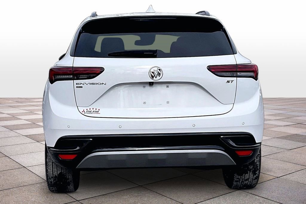 Used 2023 Buick Envision Preferred w/ Sport Touring Package image 4