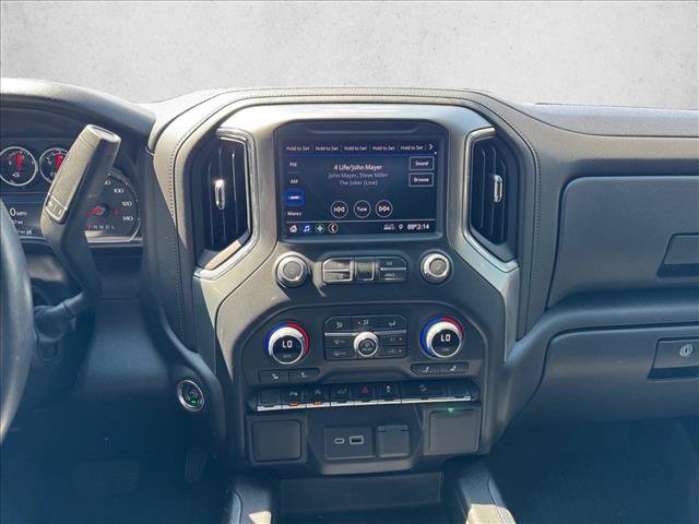 Used 2022 Chevrolet Silverado 1500 RST AWD/4WD image 12