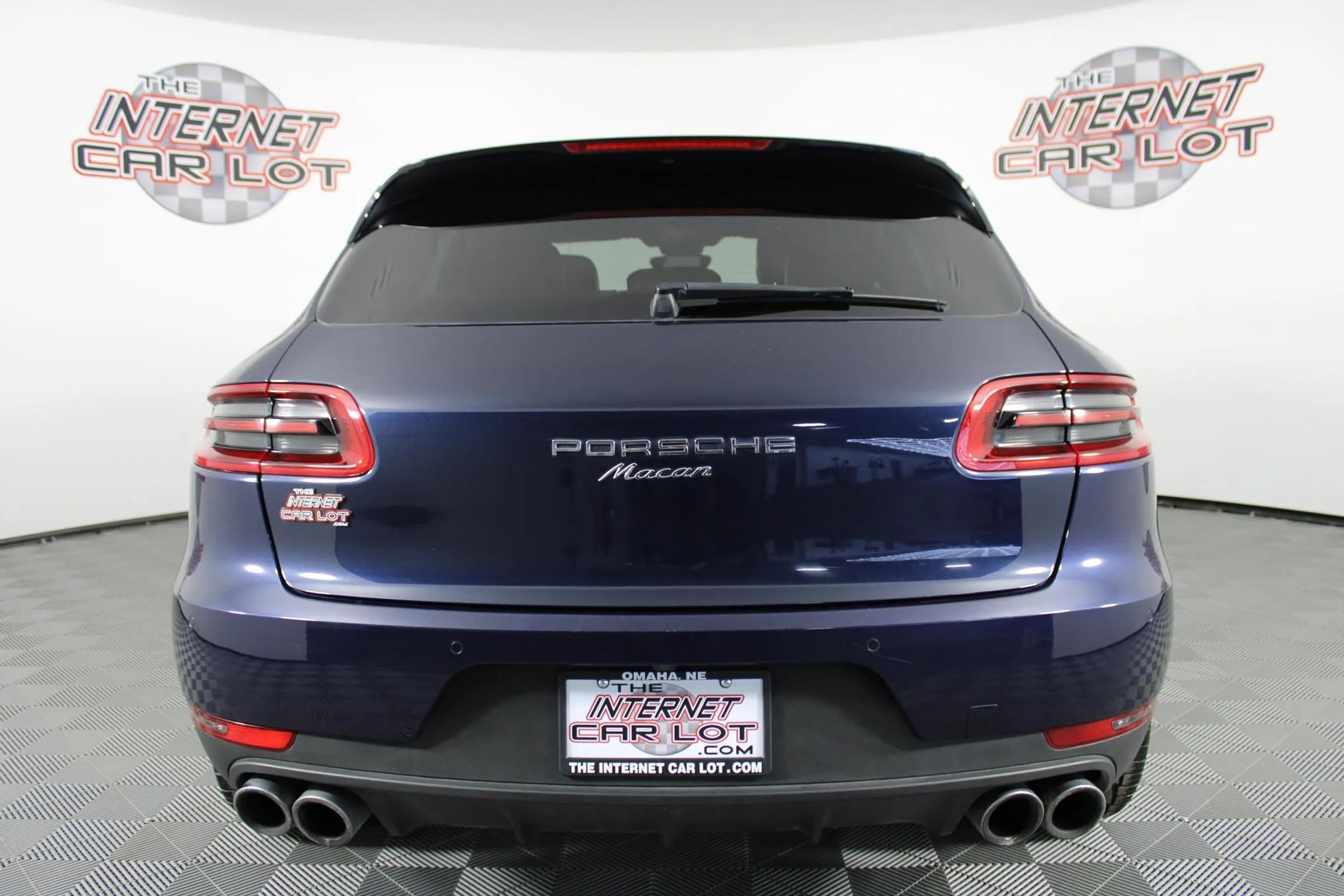 Used 2018 Porsche Macan Sport Edition AWD/4WD image 6