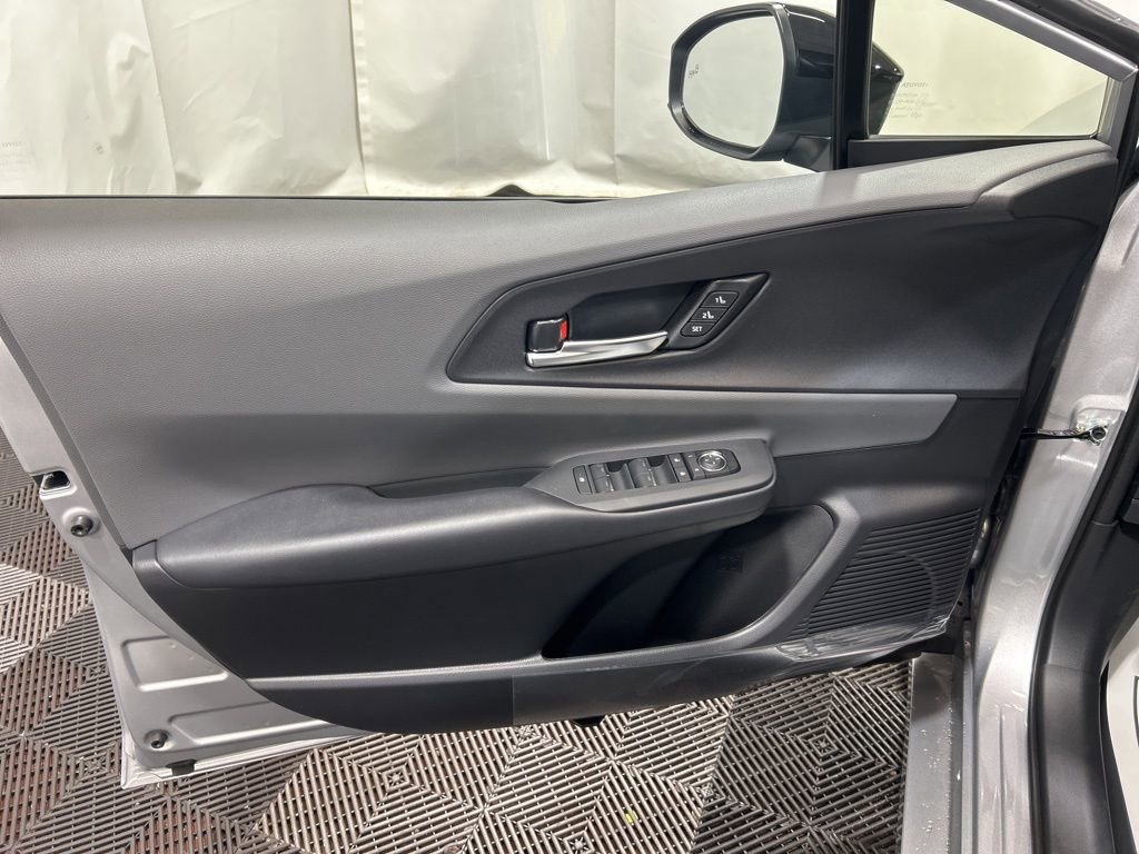 New 2026 Toyota Prius Limited FWD image 25