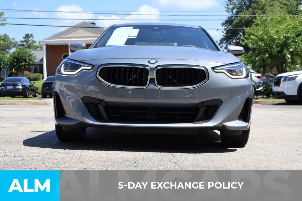Used 2026 BMW 230i Coupe w/ Premium Package RWD image 3